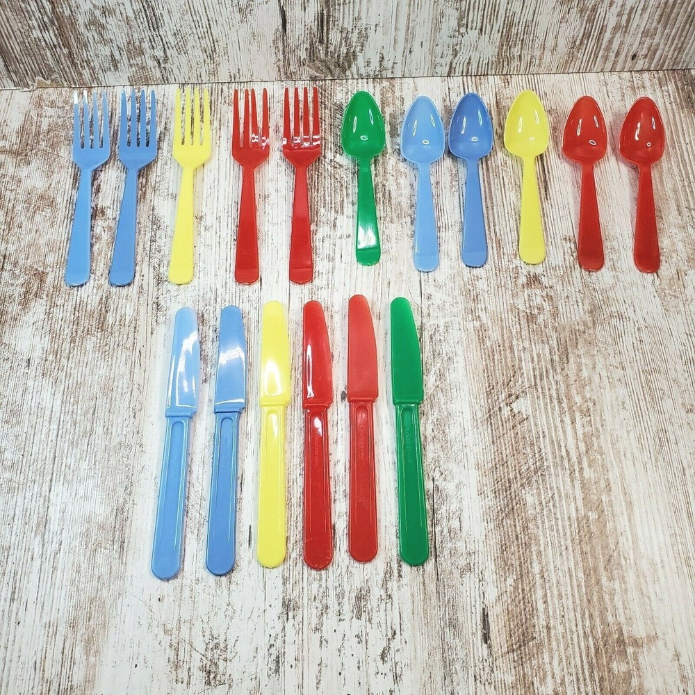 Vintage Worcester Ware 17 Piece Kids Plastic Play Flatware Forks, Spoons, Knives